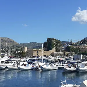 https://elipa.sicilyhotelsitaly.net